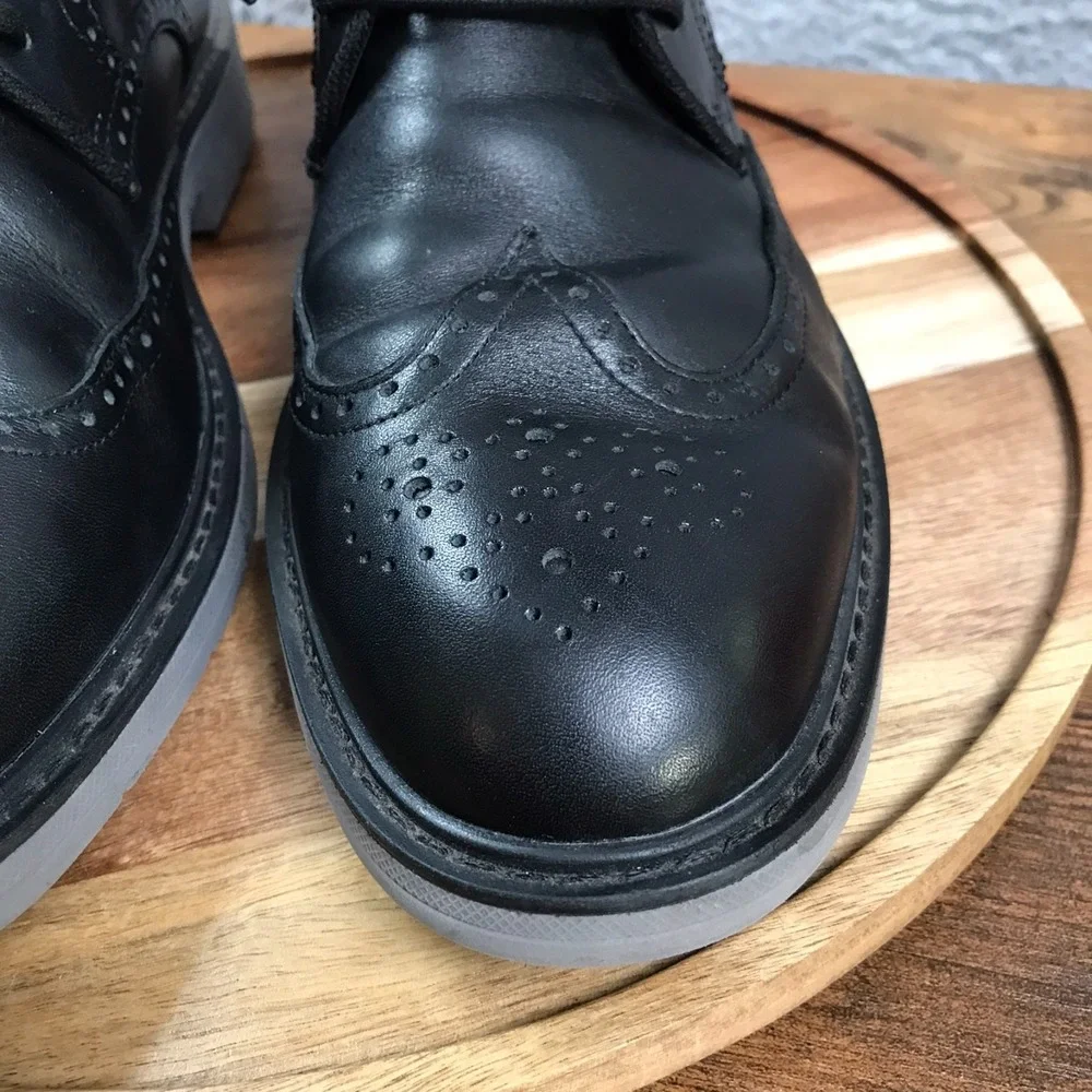 Cole Haan no holes